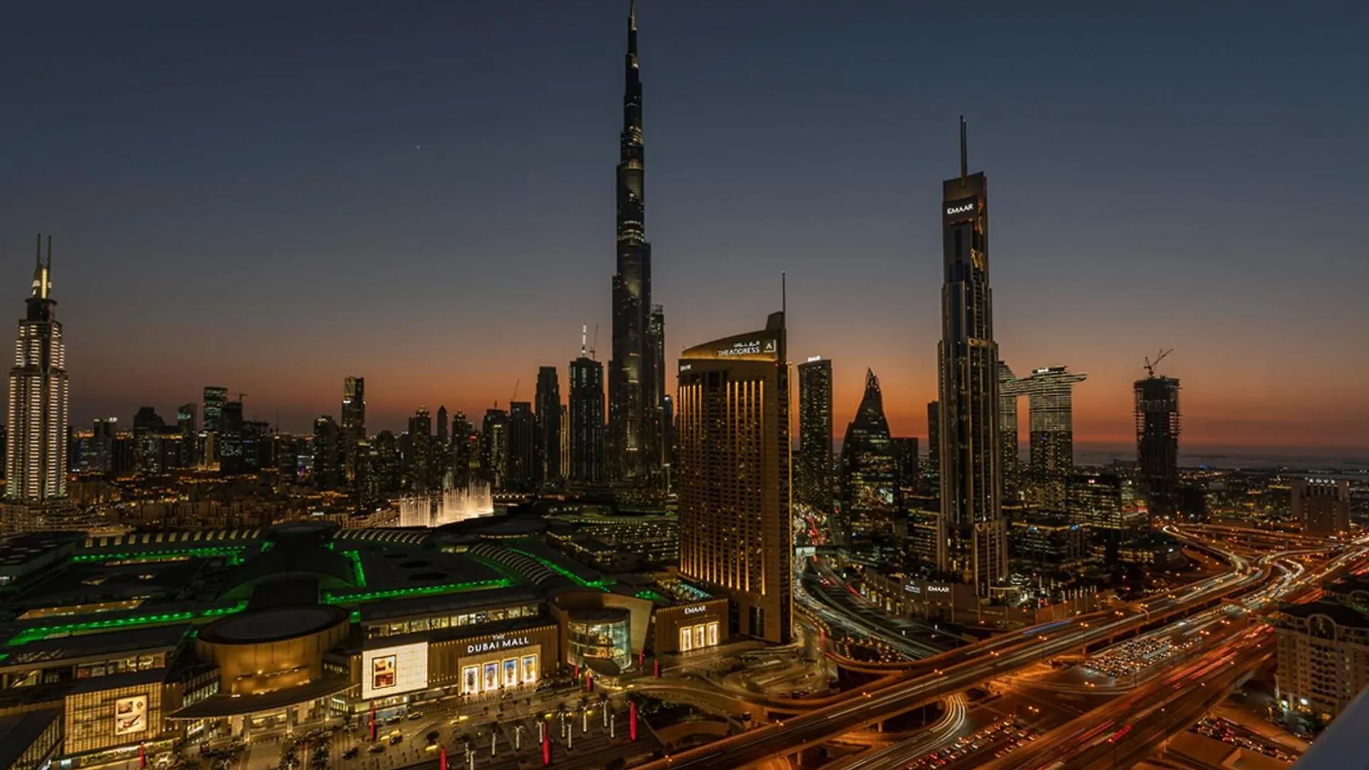 Homesgetaway - Sophisticated 3Br With Maids Room In Downtown Dubai United Arab Emirates