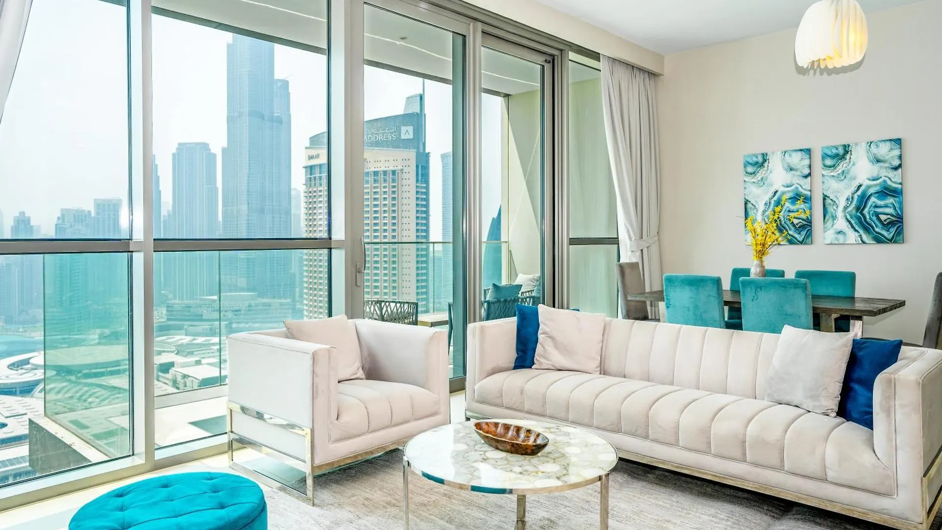 Homesgetaway - Sophisticated 3Br With Maids Room In Downtown Dubaj Apartmán